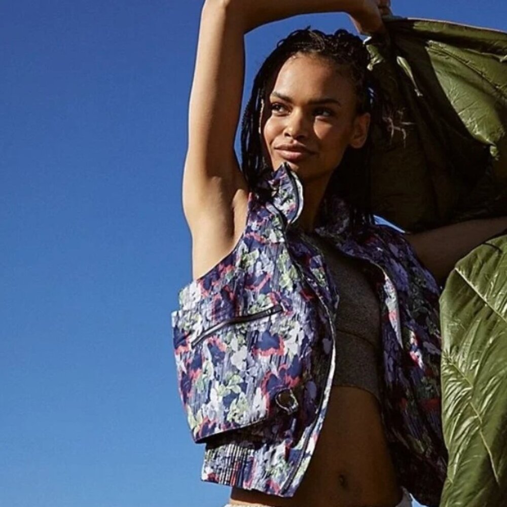 FP Movement Off the Grid Vest XS in Supernova‎ Floral